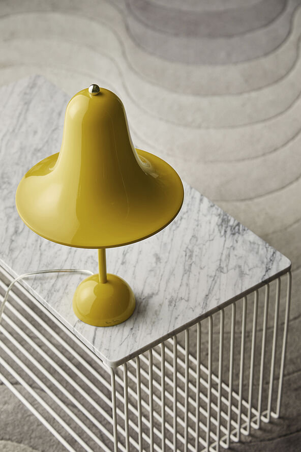 Verpan Pantop Ø23 Portable Table Lamp Warm yellow