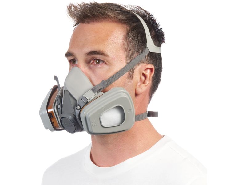 3M Farbspritzmaske 6002C inkl. Ersatzfilter A /FFP2 Farbspritzmaske mit Wechselfilter, 1 Stück enthalten