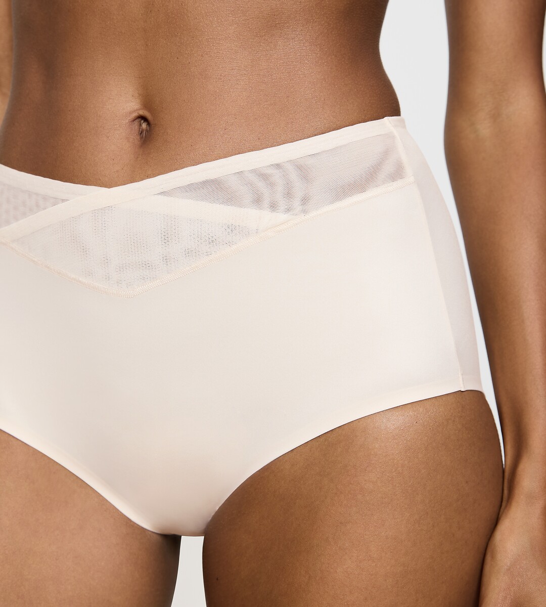 TRIUMPH<br>Maxi slip True Shape Sensation