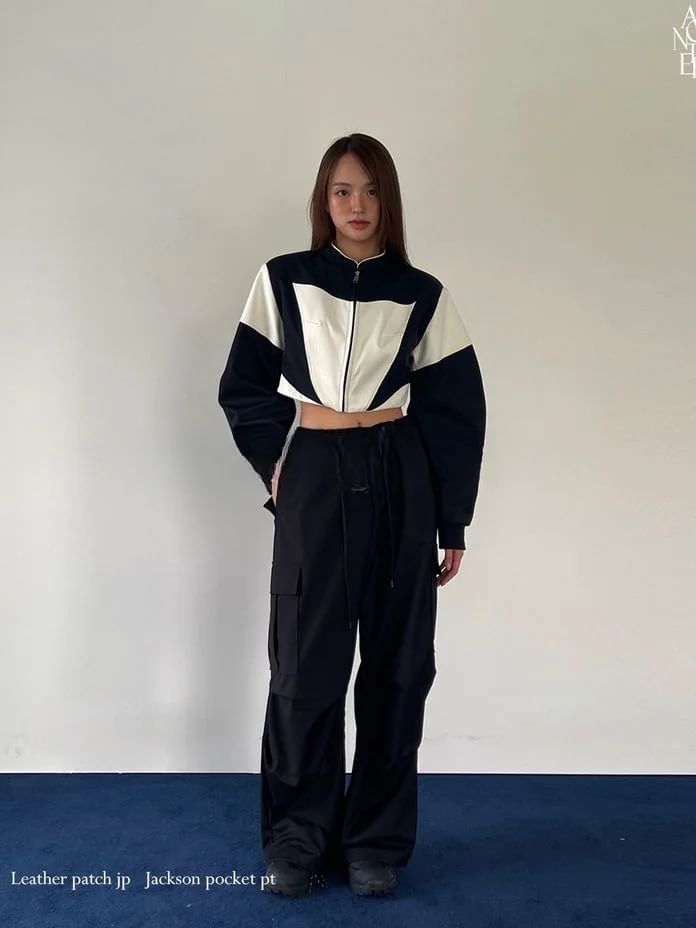 Seoulchic - Leren gepatchte cropped jas met rits