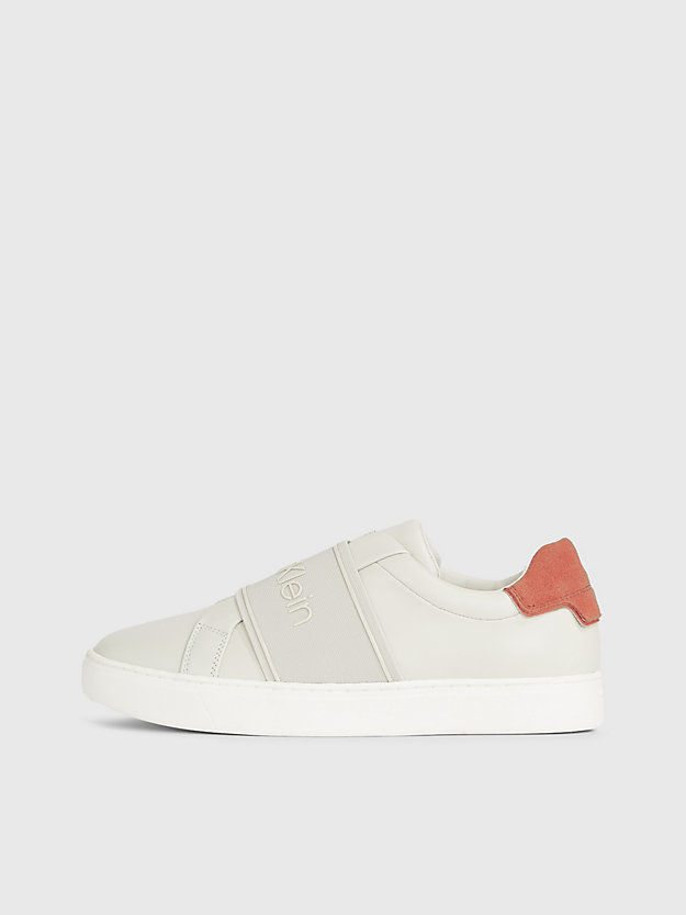 Sapatos de couro sem cadarço