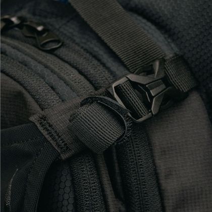 Système d'hydratation Ogio SAFARI 2L - Noir