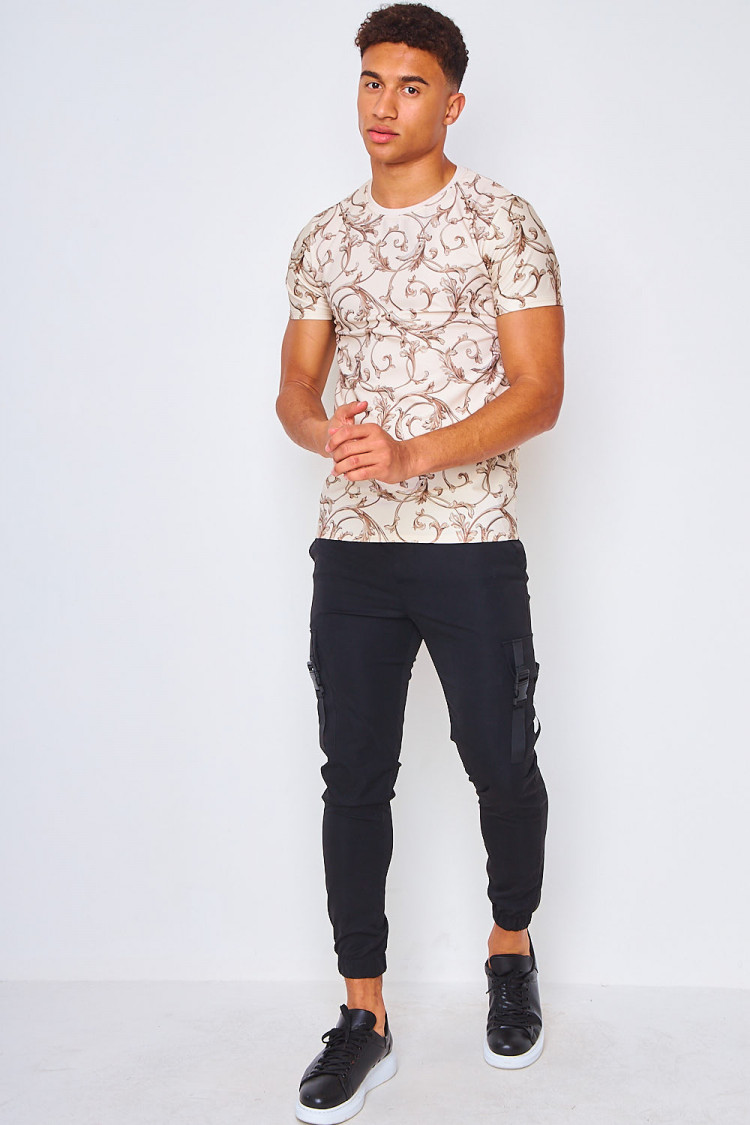 T-shirt beige à imprimé baroque