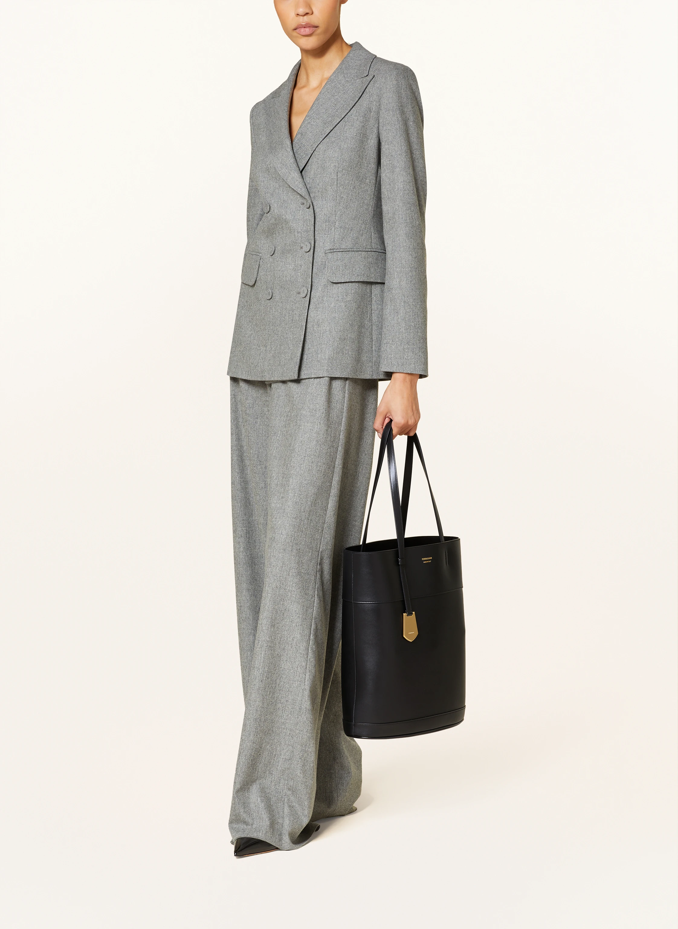 FERRAGAMO Shopper CHARMING TOTE mit Pouch