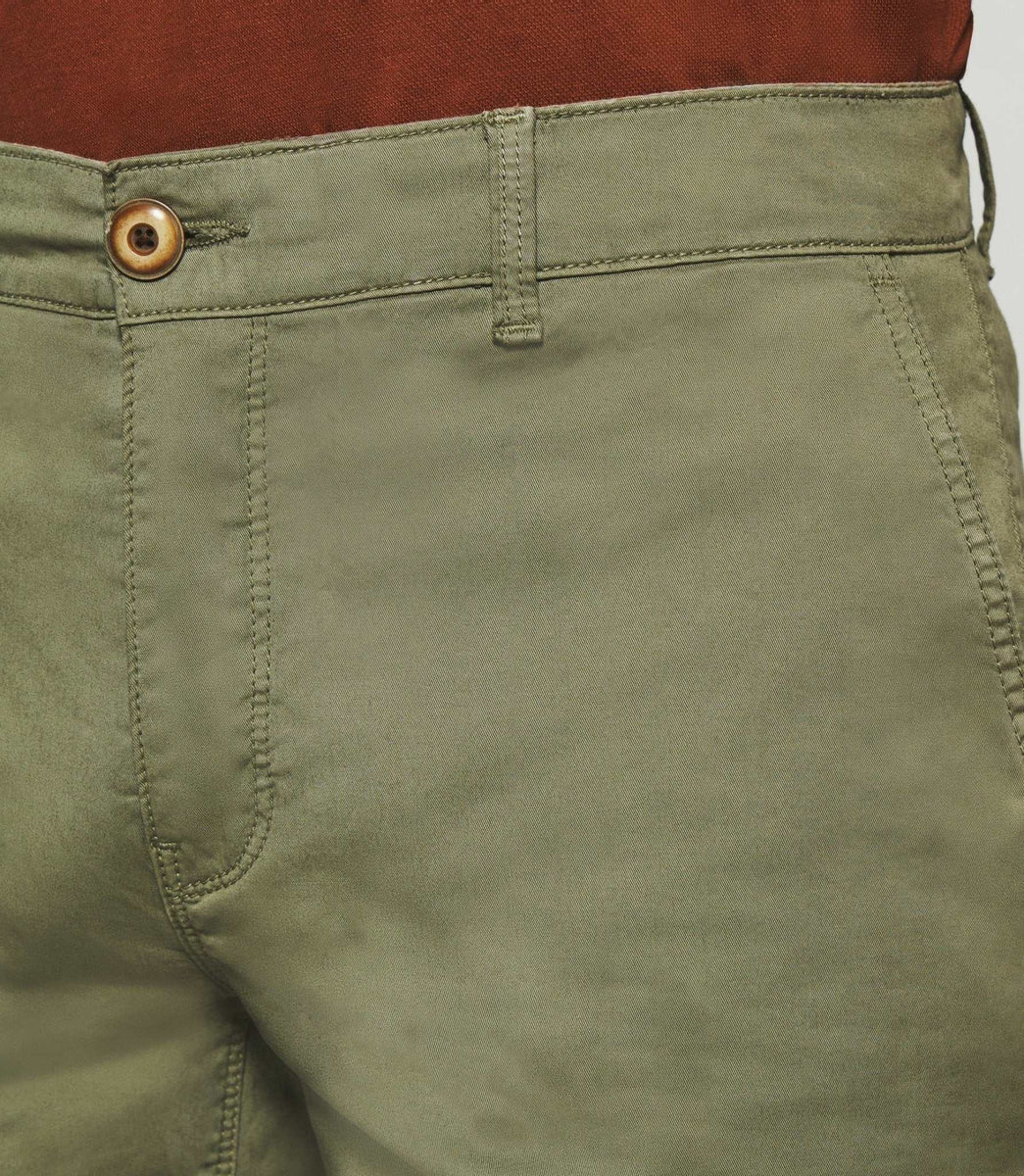 Bermuda en coton stretch kaki clair SLOWLY