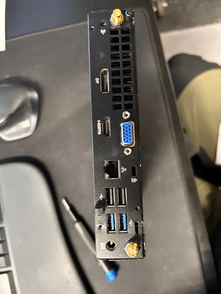 [OUTLET] - ASRock Jupiter A320 - Barebone - mini PC - Socket AM4 - AMD A320 - uden CPU - RAM 0 GB - GigE