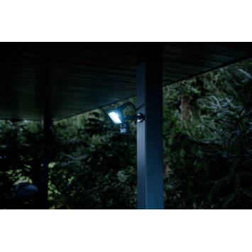 Brennenstuhl LED Straler Jaro 1060 1150Lm 10WIP65 met bewegingsmelder
