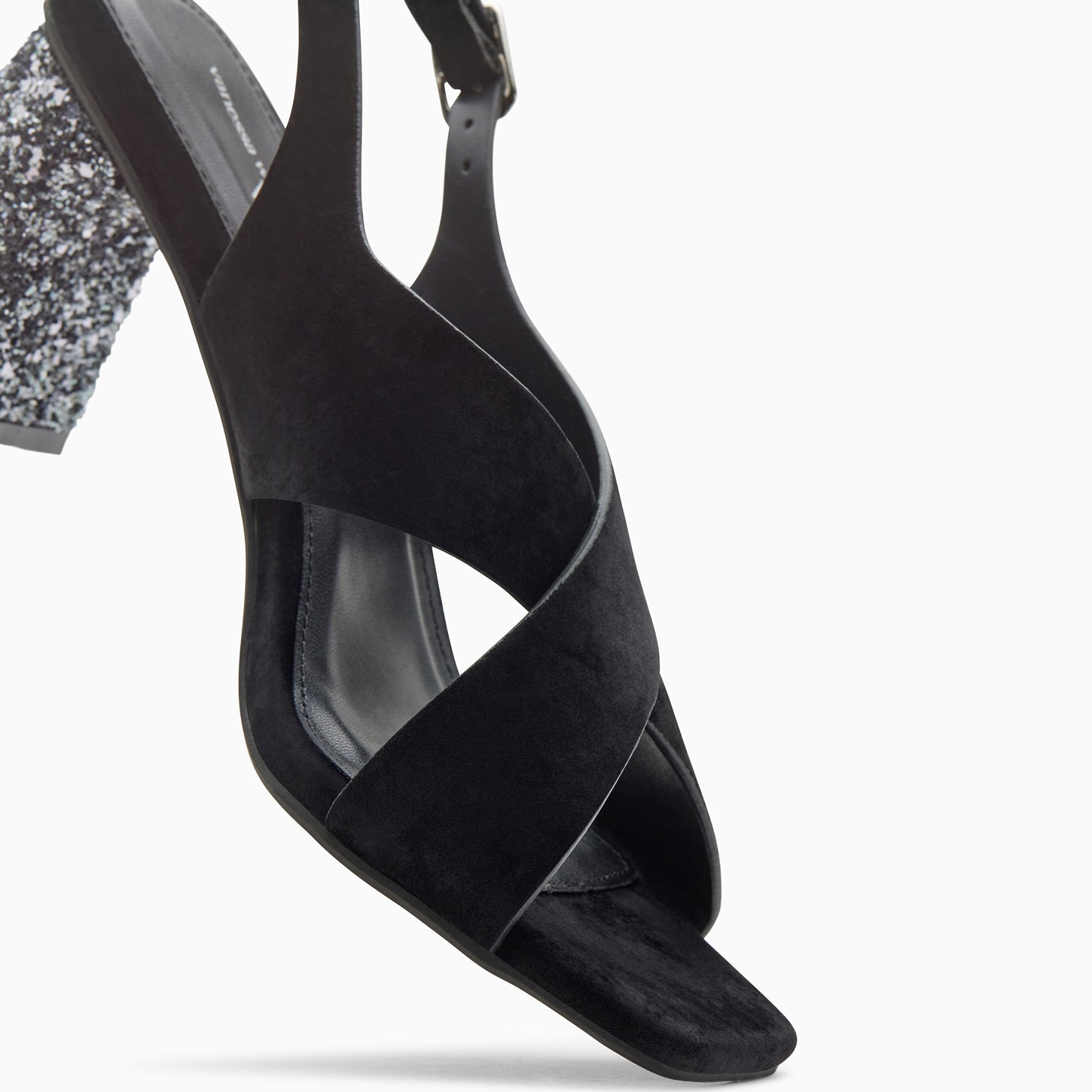 Sandales à talon, Compensées-Sandales Milan noires à brides croisées et talon argent pailleté
