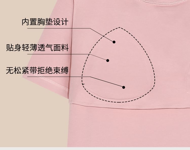 Jeony - Pyjamaset: T-shirt met korte mouwen en cartoonprint + korte broek