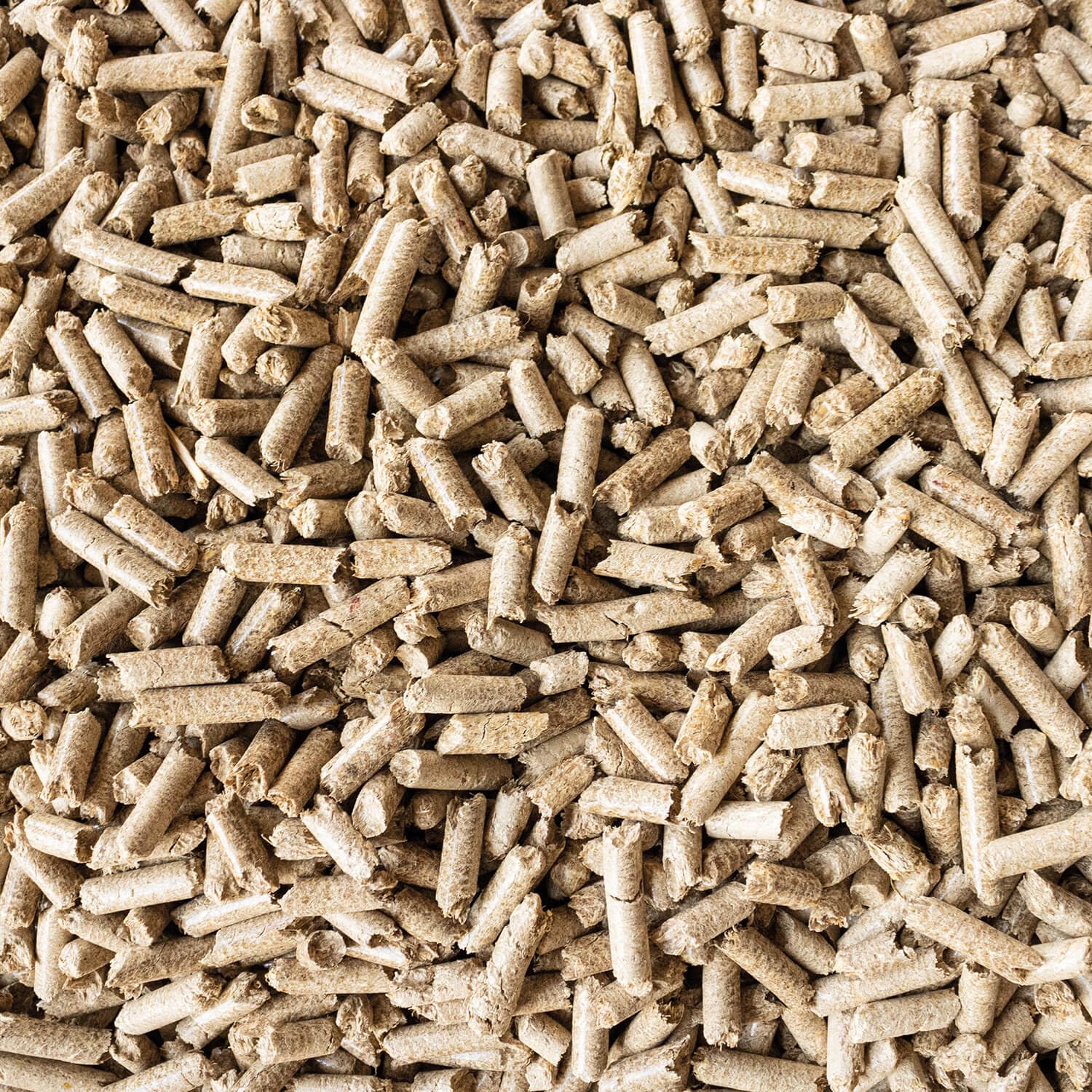Strohpellets Einstreu Pellets Stroh Tier Streu Pellet Für Großtier Kleintier Pferde Stall Box Paddock 15kg x 20 Sack 300kg / 1 Palette