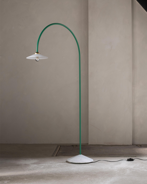 Valerie Objects Standing lamp no.2 marmer vloerlamp Red