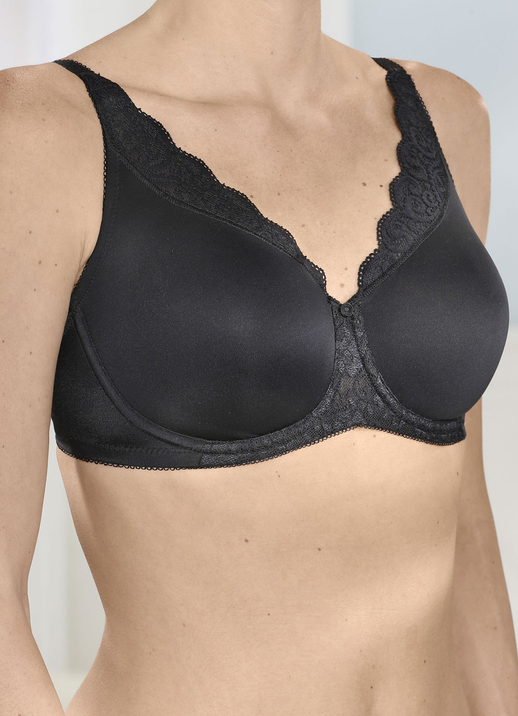 Triumph Amourette Minimzer-Bügel-BH mit Elastikspitze