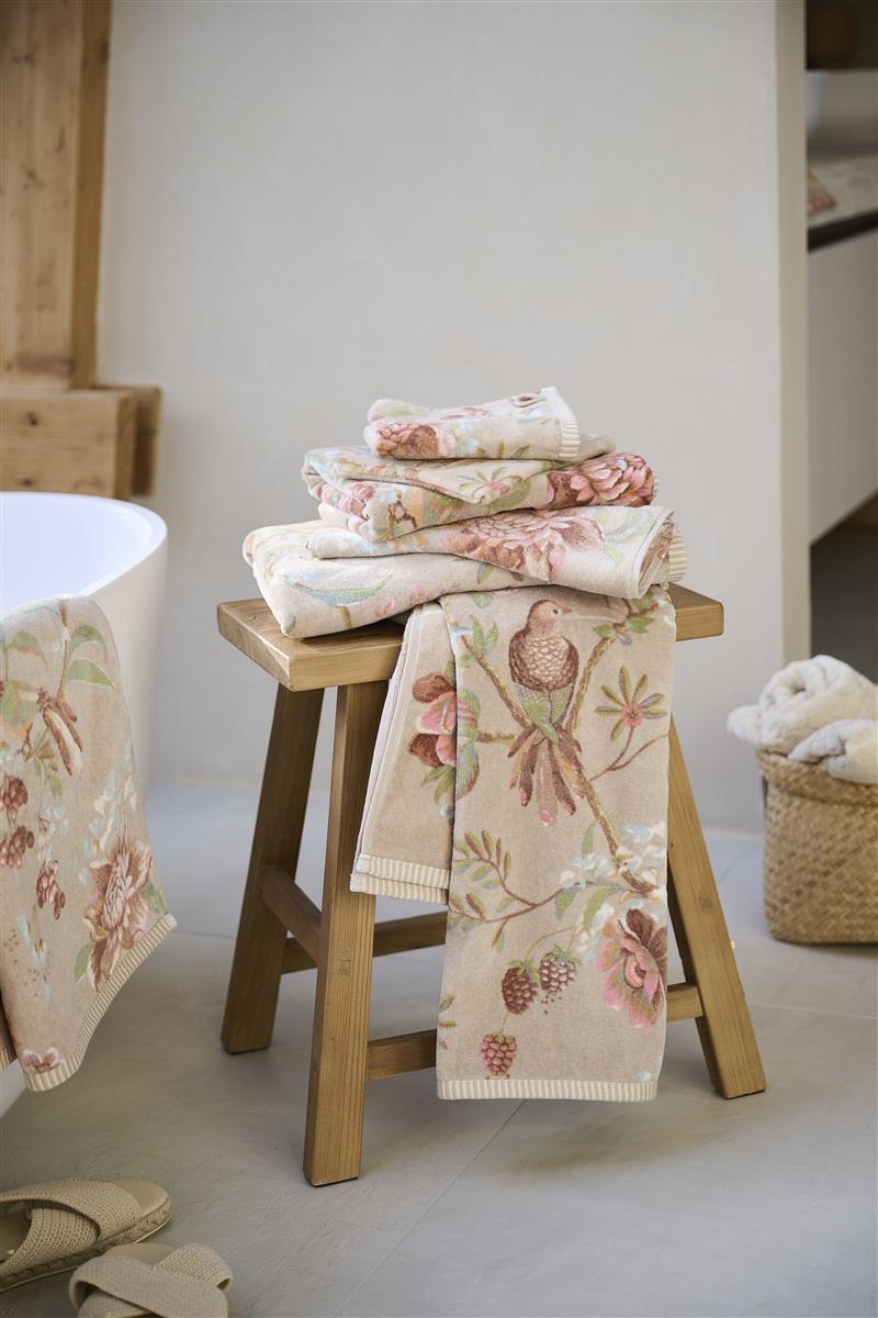 Pip Studio Secret Garden - Douchehanddoek - Khaki - 55x100 cm