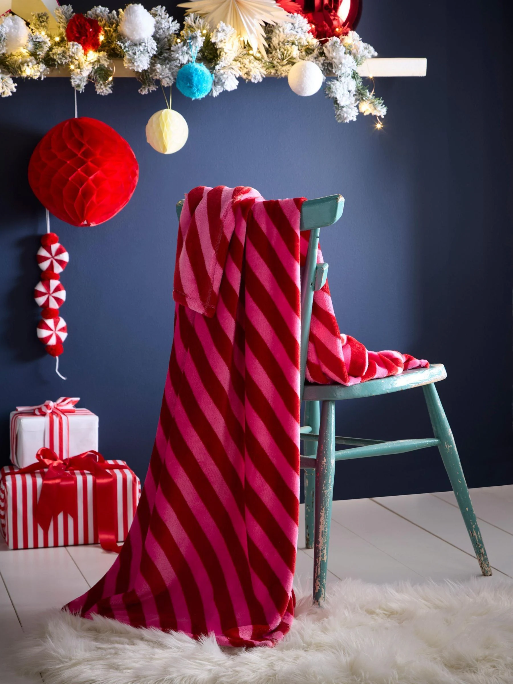 Fusion Christmas Candy Stripe Printed Striped Fleece Throw