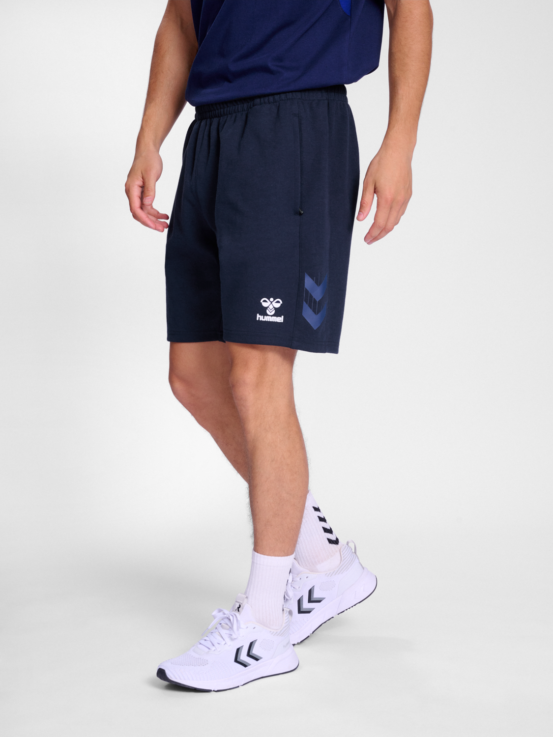 hmlTRAVEL SHORTS