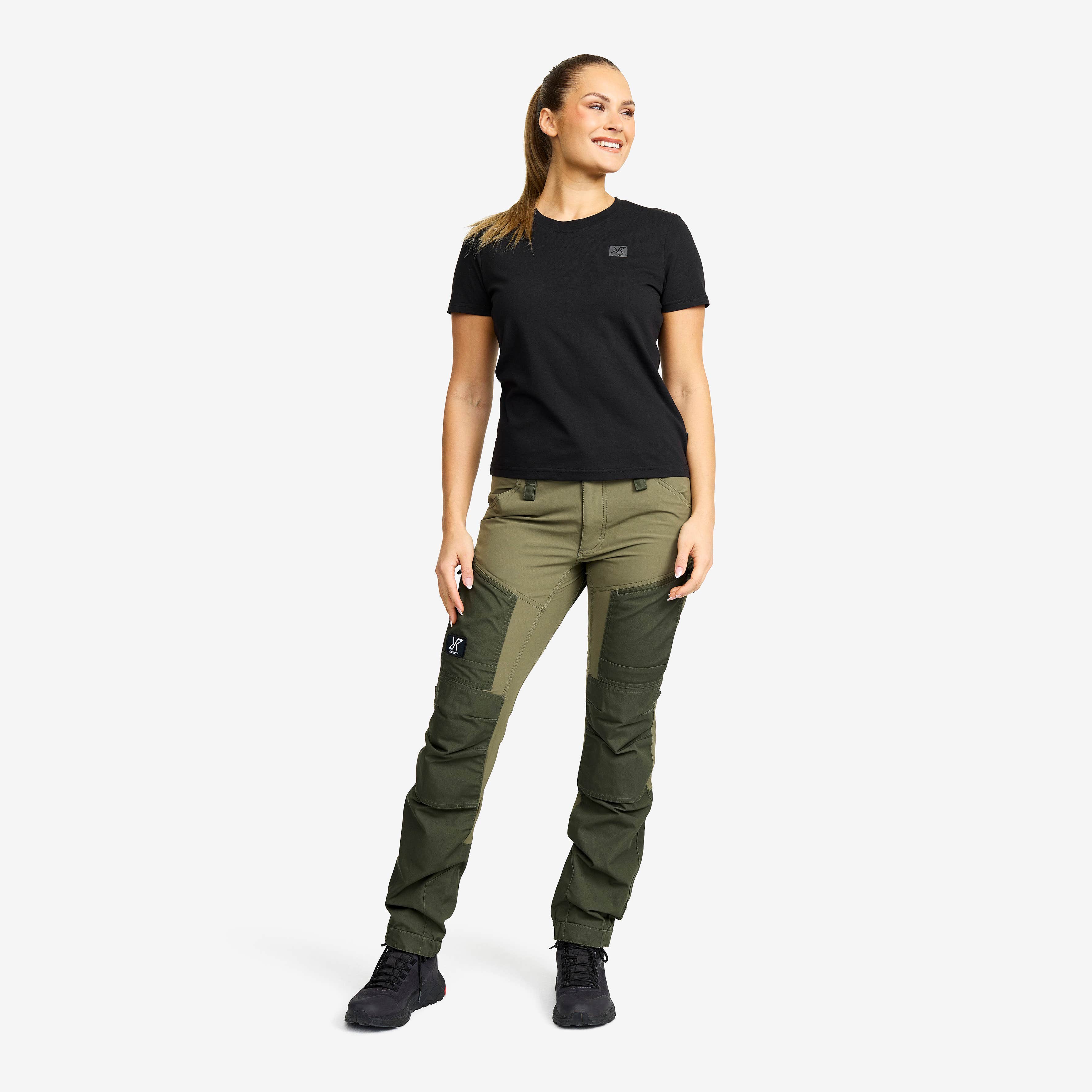 Easy Slim Fit T-shirt  Dame Black