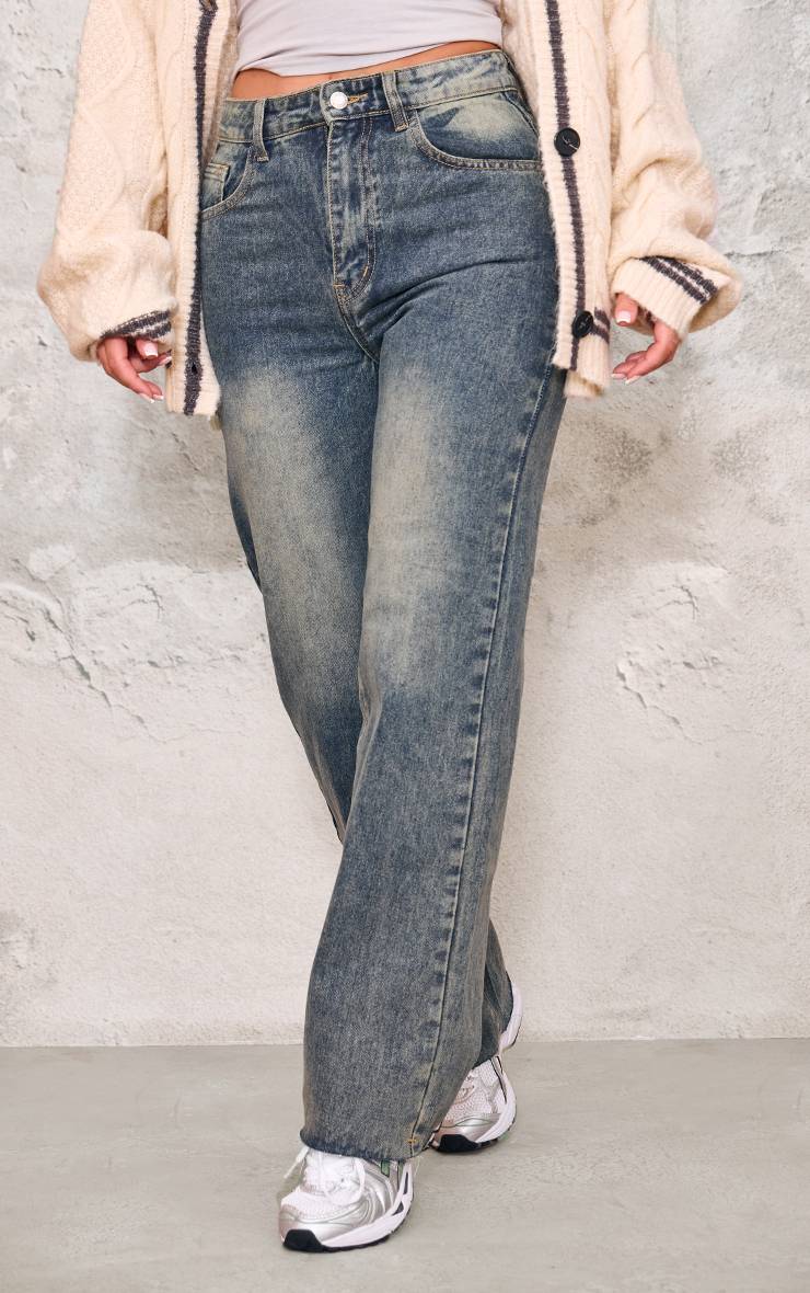 Indigo Vintage Wash Jean Droit À Ourlet Effiloché