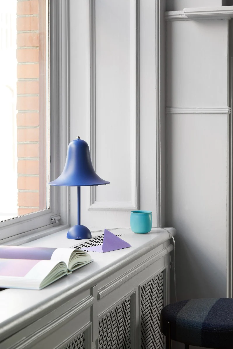 Verpan  Verner Panton Pantop, bordlampe - Matt Classic Blue - Ø23