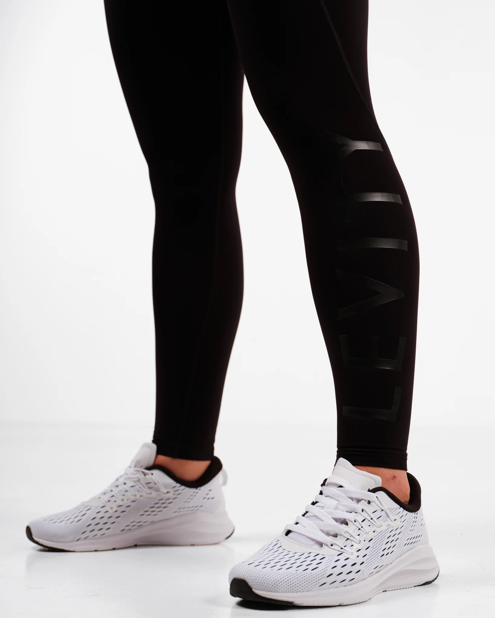 LEVITY Callie Soft Comp Tights Black