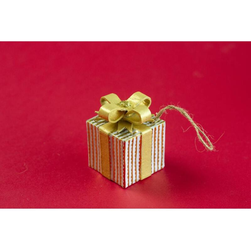 Cadeau à suspendre - Kraft