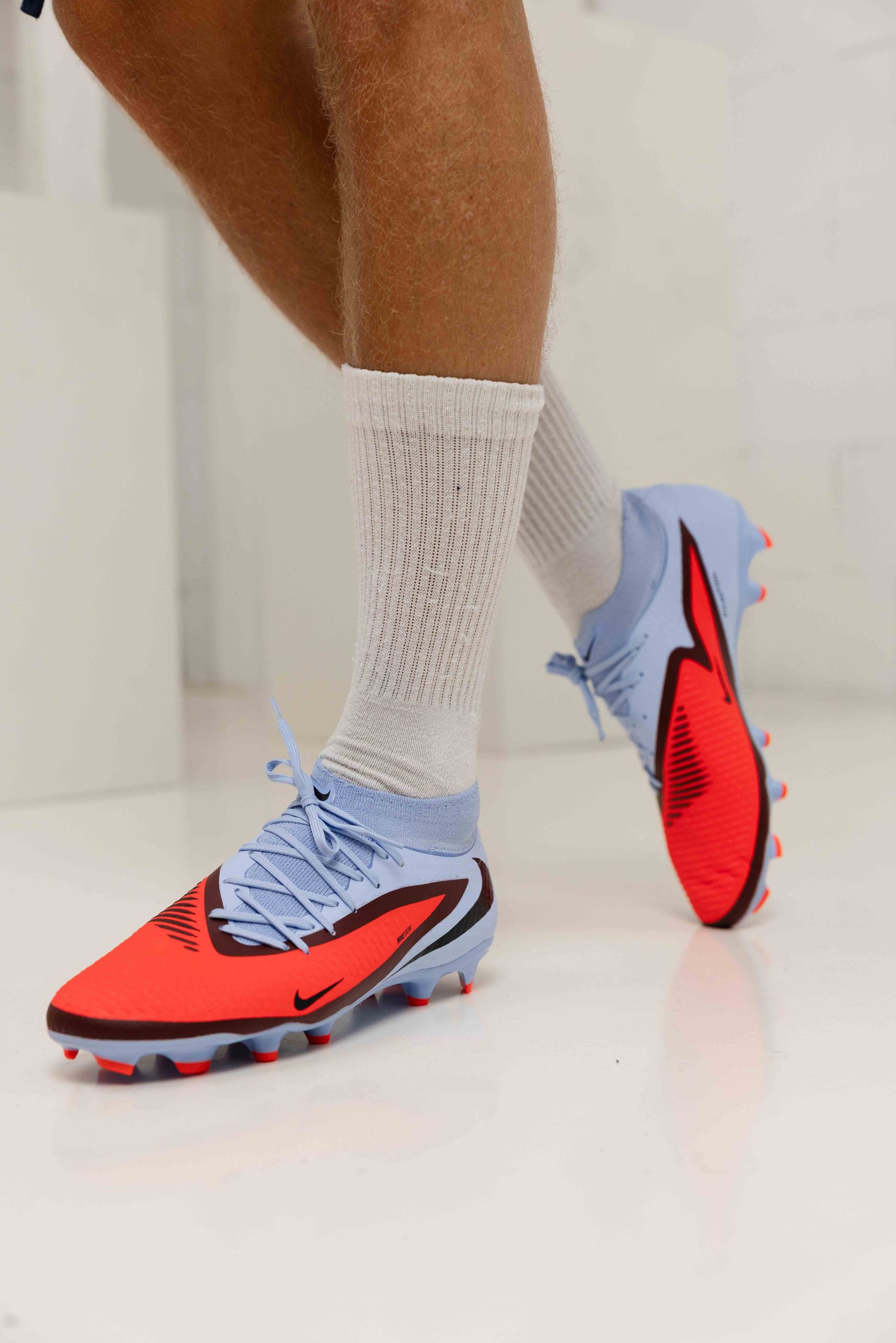 Nike Phantom 6 High Academy FG/MG Voetbalschoenen Senior Blauw
