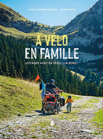 TANA EDITIONS - A VELO EN FAMILLE