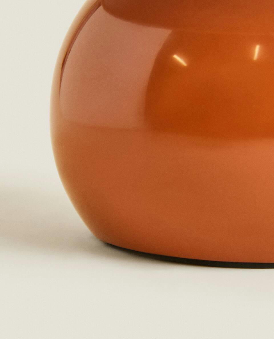LUMINÁRIA NA COR TERRACOTA