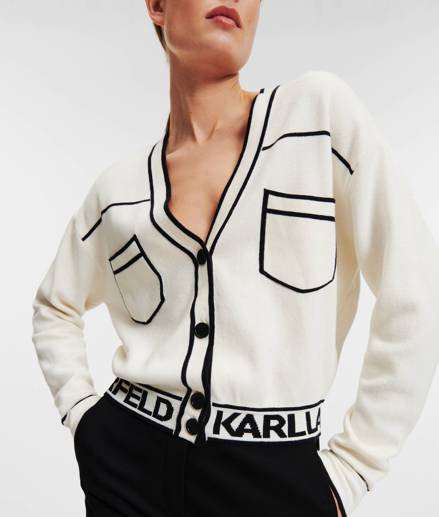 CARDIGAN CROPPED AVEC LOGO KARL