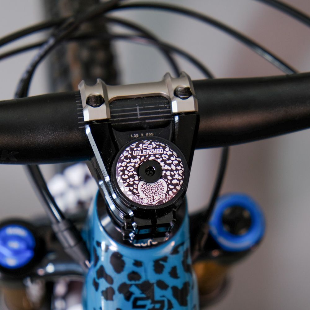 Unleazhed Unloose AL01 Top Cap Ahead Kappe - EDITIONS SKIN kaufen | Bike-Discount