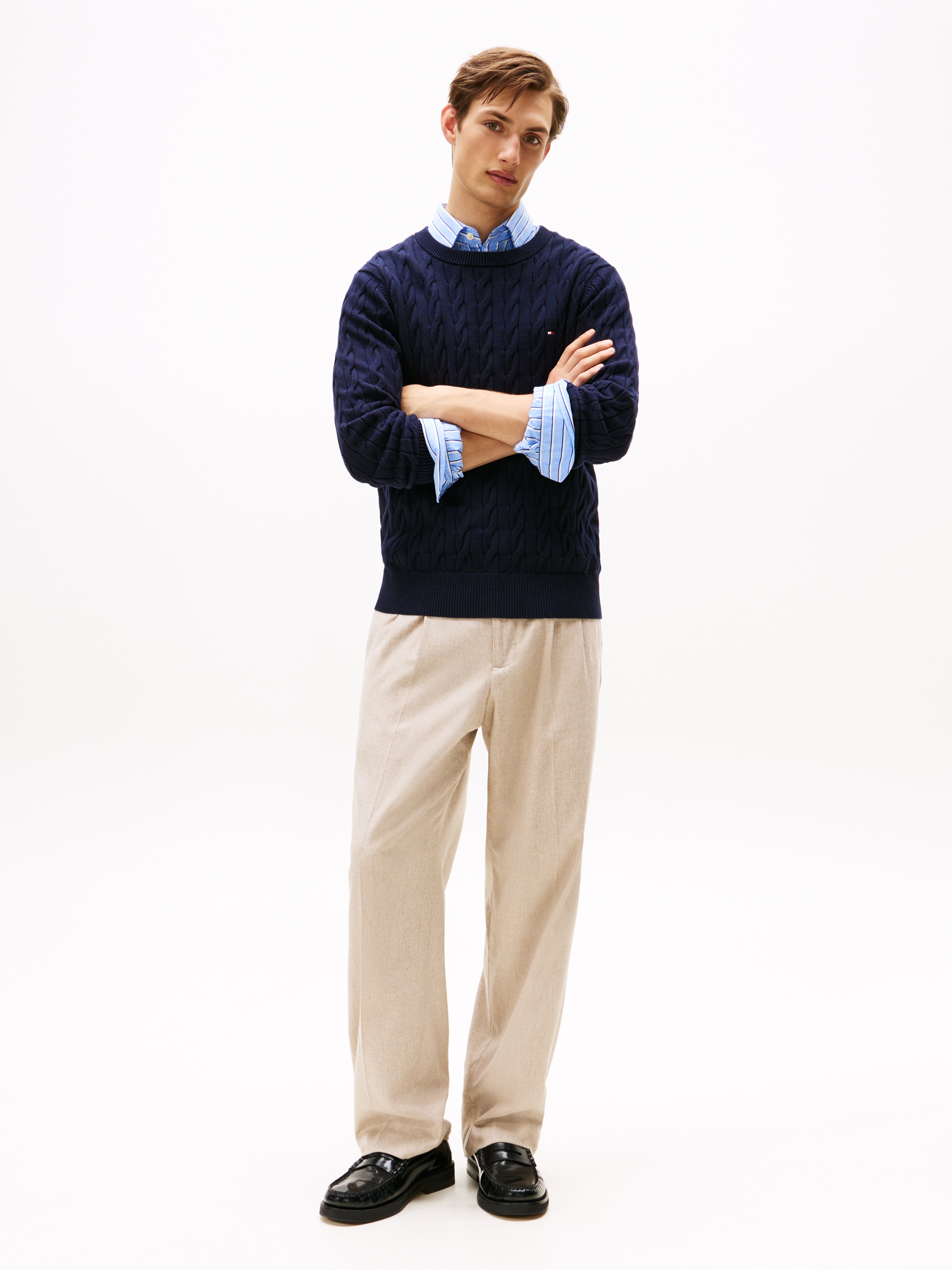 Tommy Hilfiger Strickpullover »CLASSIC CABLE CREW NECK mit Strukturstrick und Flaglabel«, unifarben, casual, regular fit, Baumwolle, Rundhals
