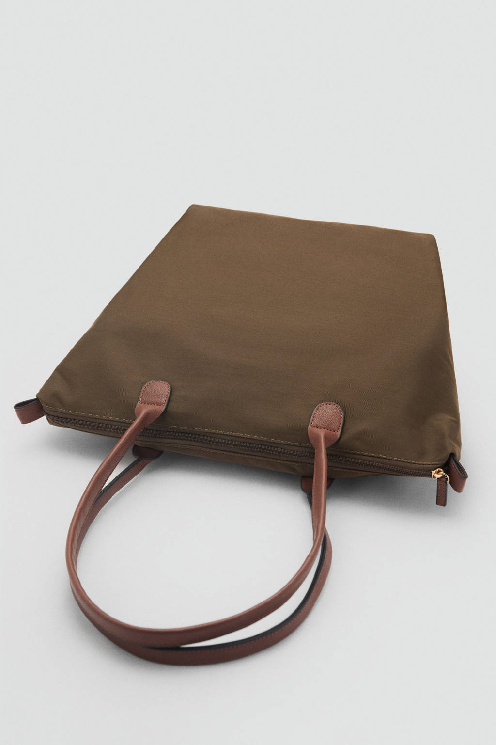 shopper kaki