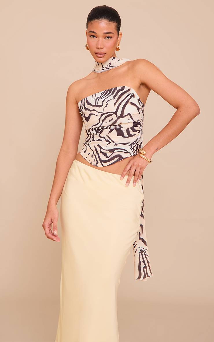 Monochrome Corset Avec Détail Foulard