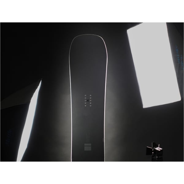 Planche de snowboard AMPLID MEMORY STICK