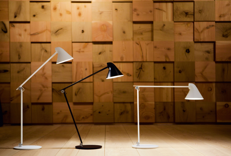 Louis Poulsen NJP vloerlamp LED zwart