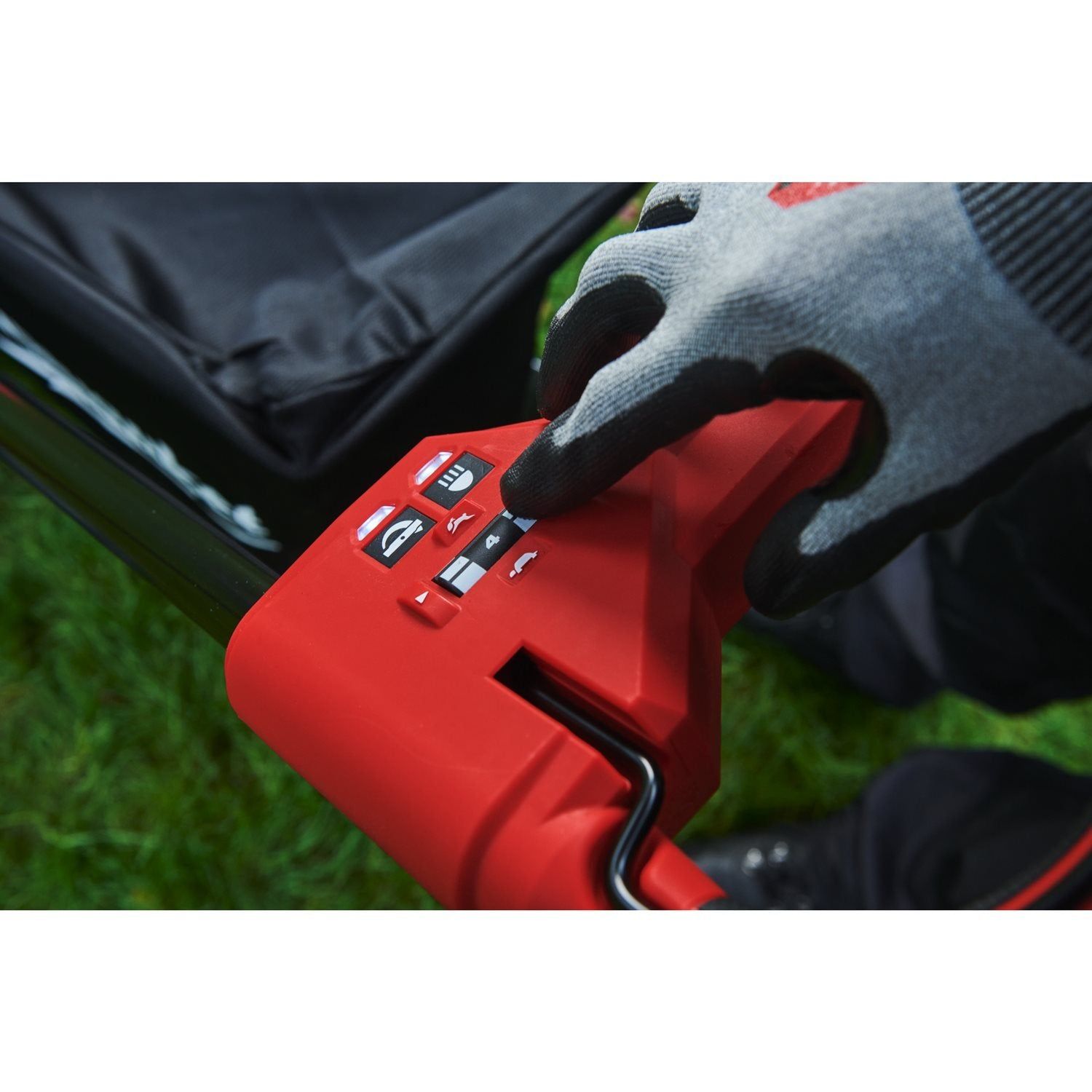 Milwaukee M18 FUEL™ F2LM46-0 Accu grasmaaier 46cm met wielaandrijving 2x18V Basic Body - 4933492010