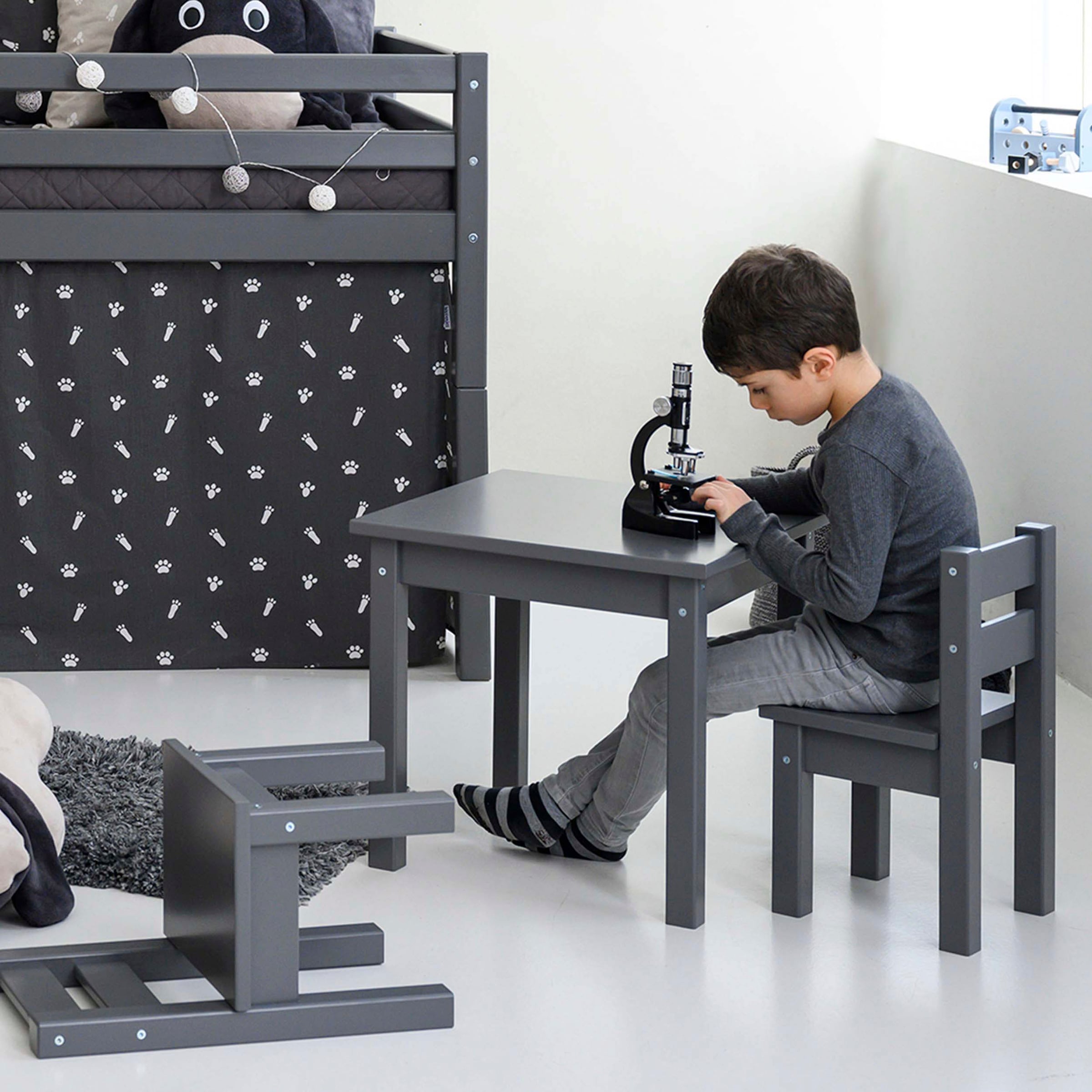 Hoppekids Kindersitzgruppe »MADS Kindersitzgruppe« Set, 1 Tisch, 1 Stuhl, 2 Stk. tlg. in vielen Farben, mit einem Stuhl