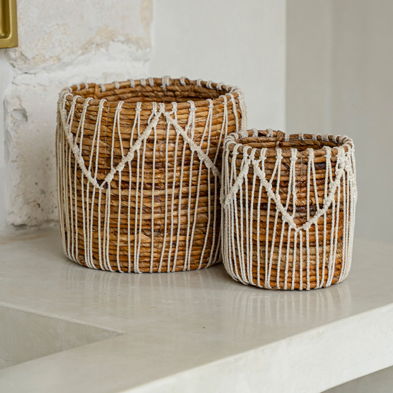 Bazar Bizar Panier Macra-mazing Basket  marron/blanc - D.14xH.16 cm