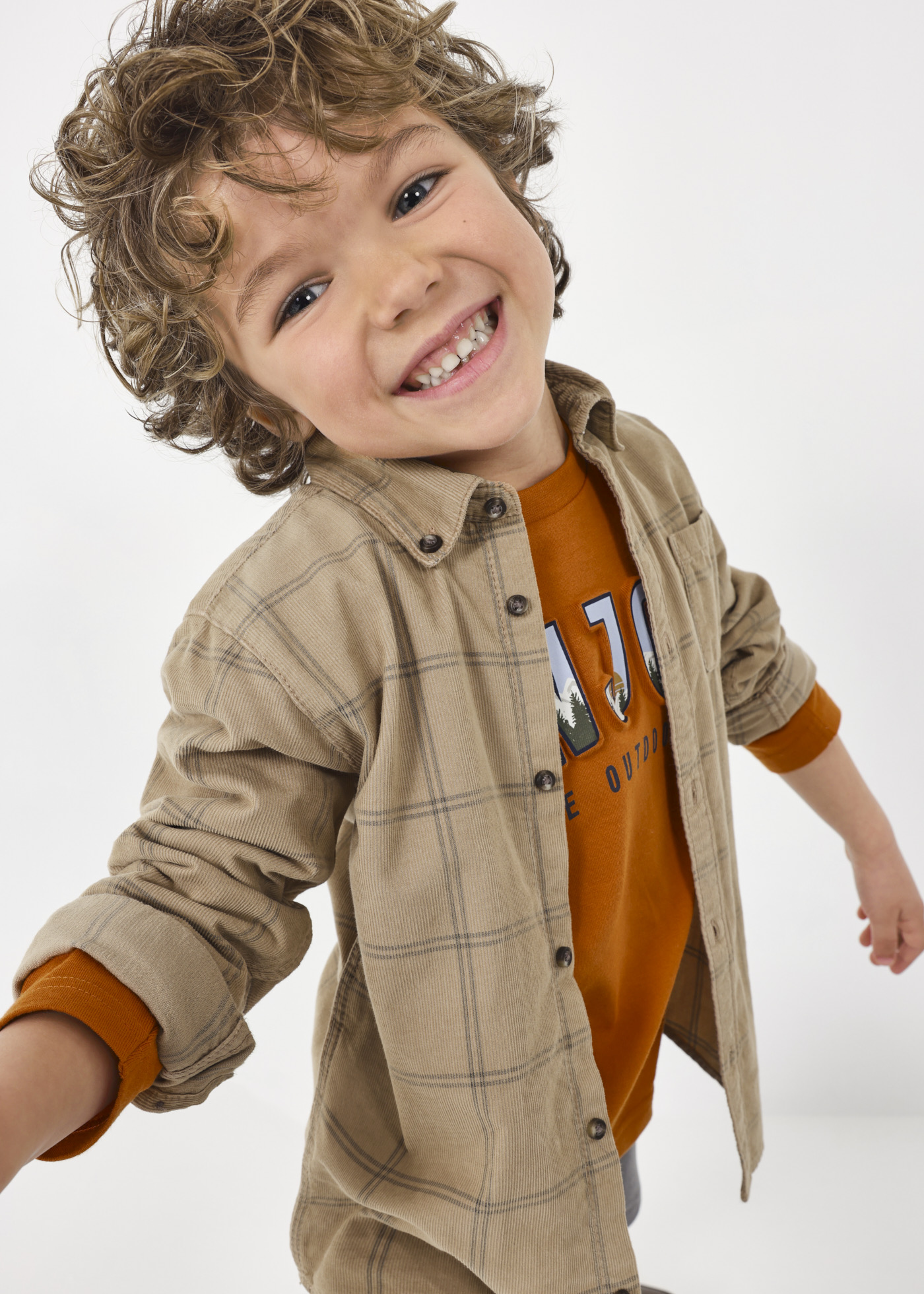 Sobretudo de veludo cotelê Better Cotton para meninos