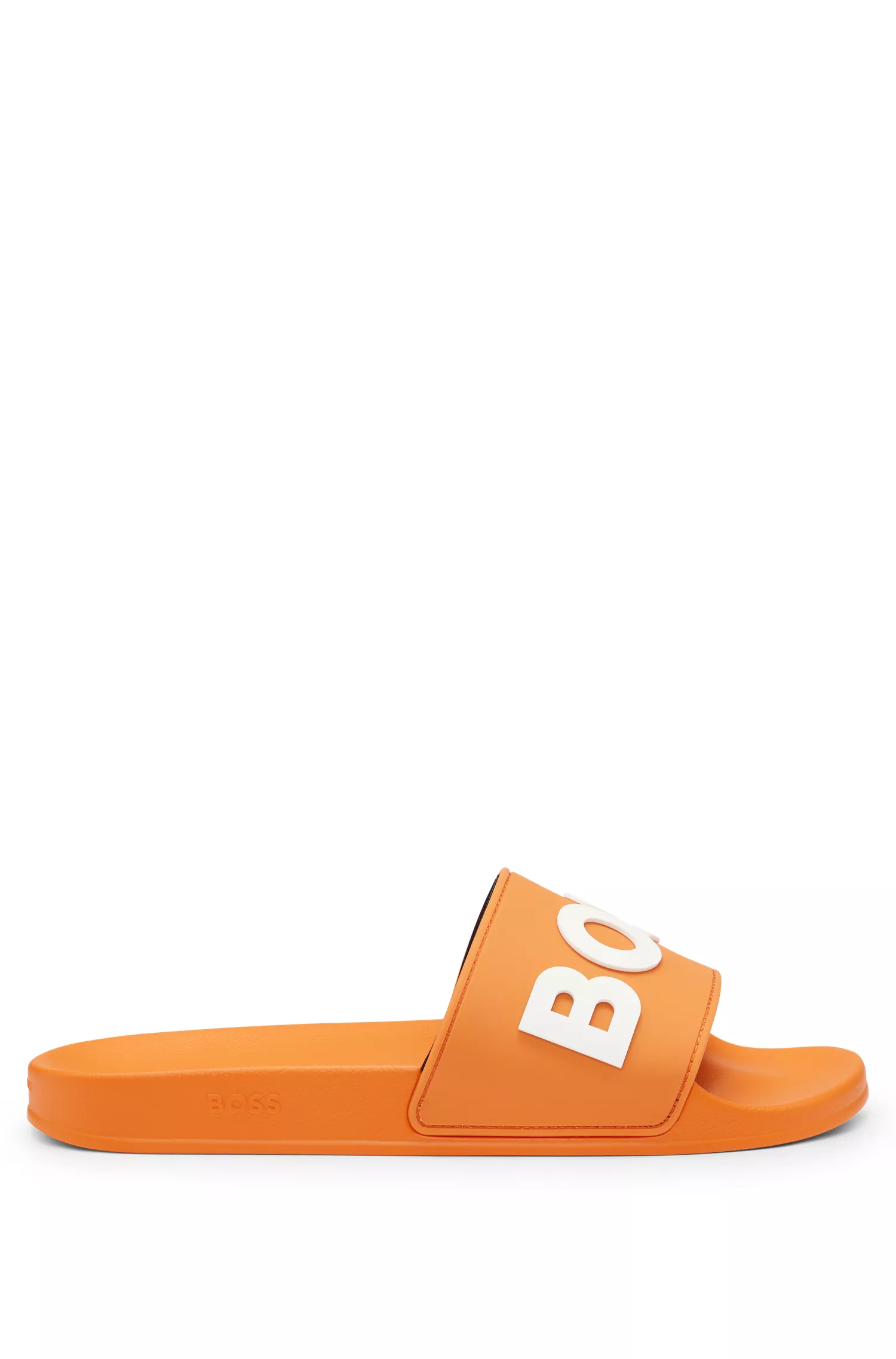 Chinelo BOSS preto, fabricado na Itália, com logotipo em relevo.