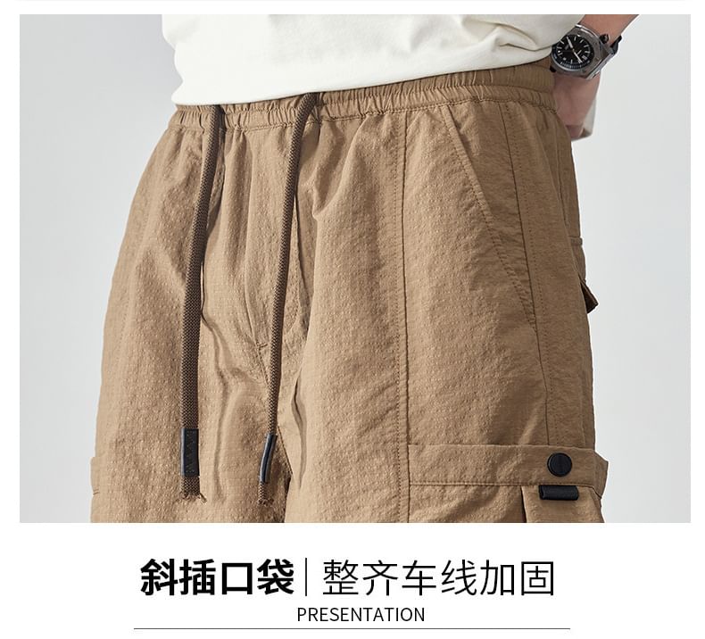 Nataro - Mid Rise Plain Cargo Shorts