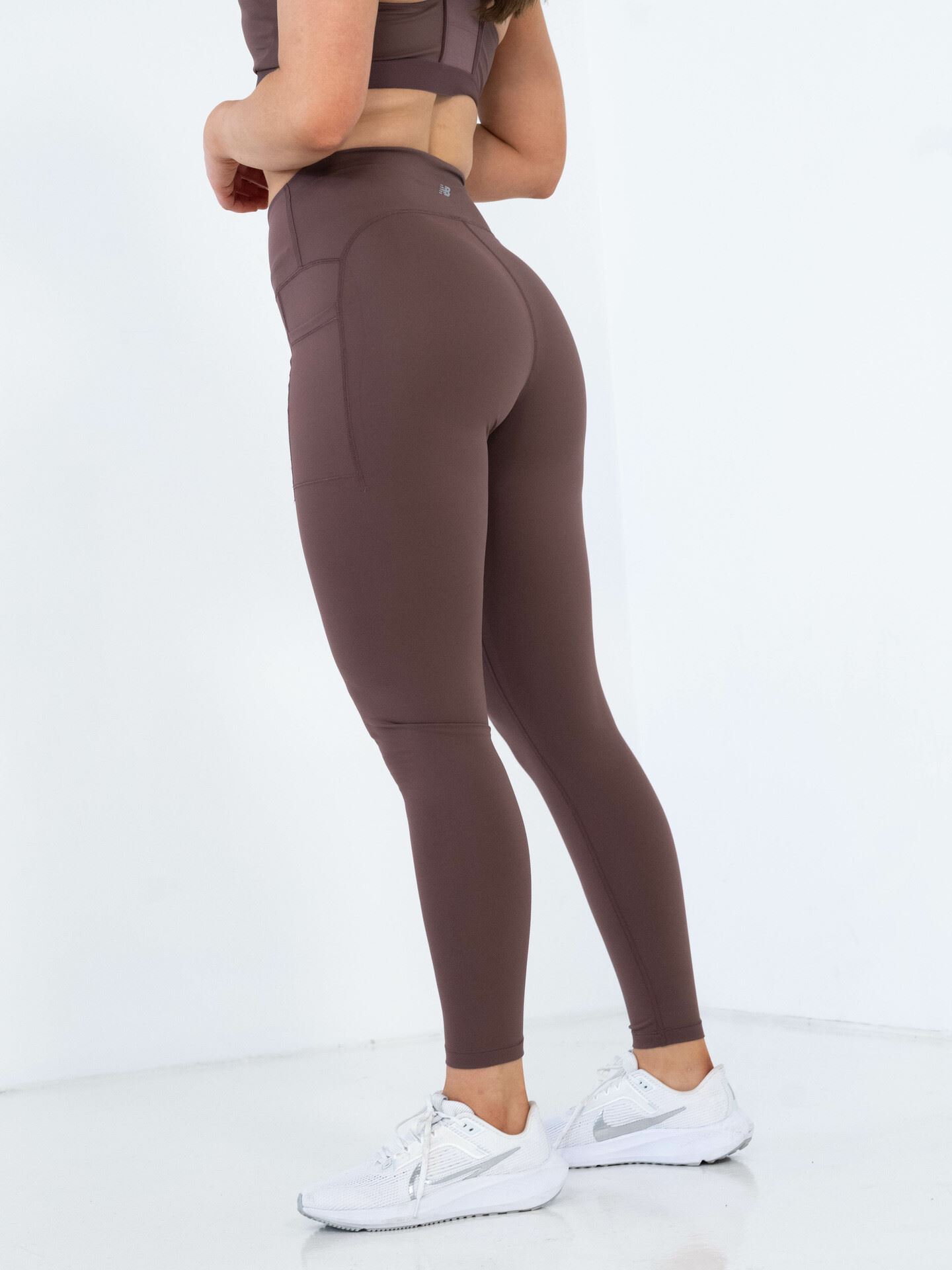 Sleek High Rise Legging