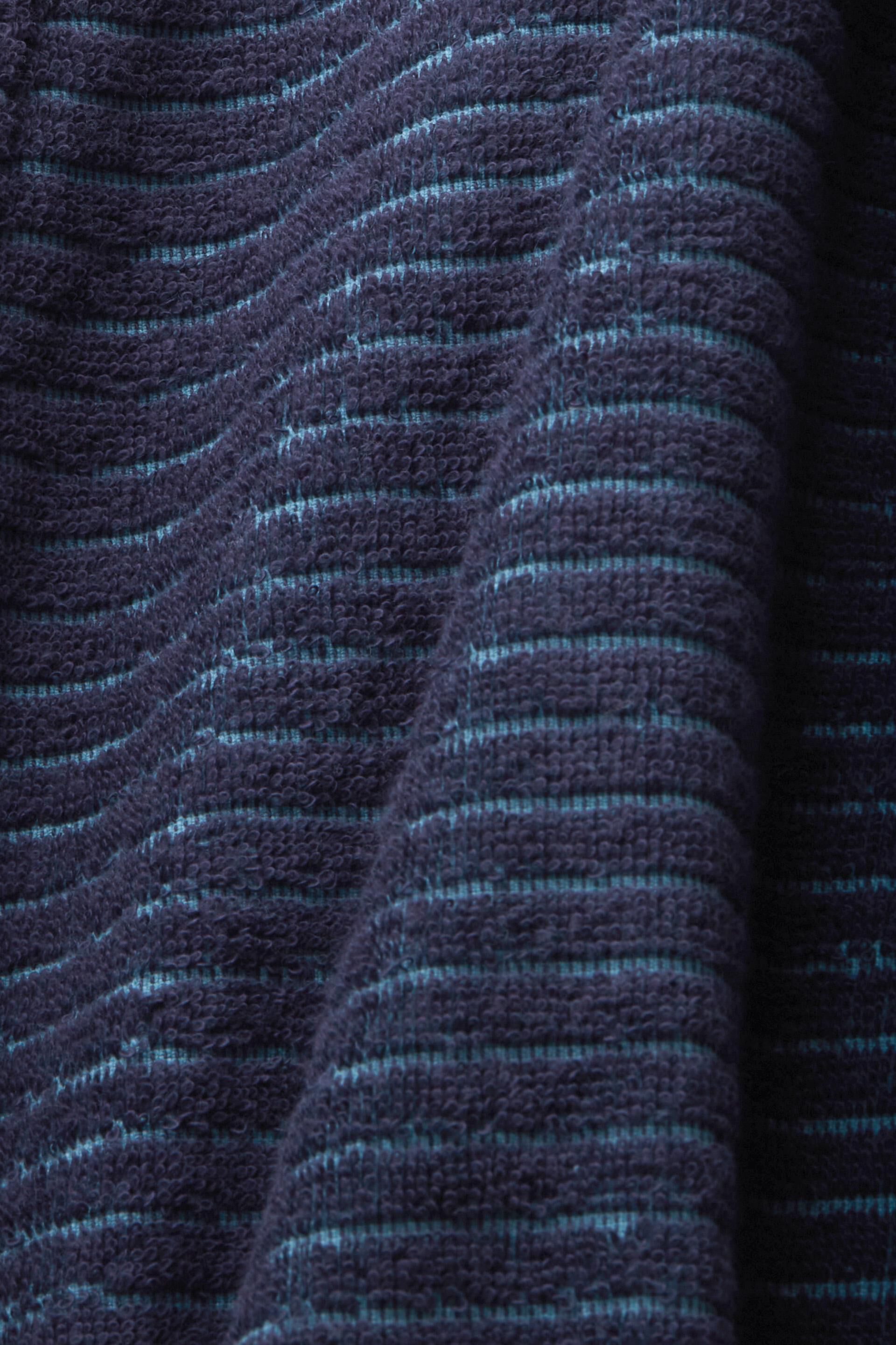 Peignoir à rayures texturées