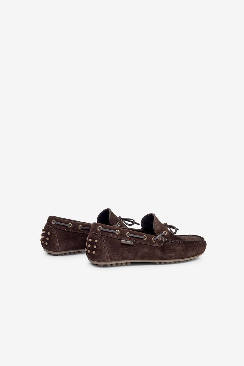 MOCASSINS EM PELE COM ATACADORES