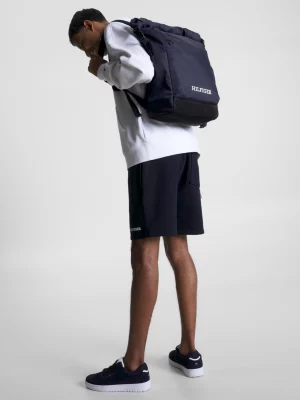 Mochila reciclada com fecho de enrolar
