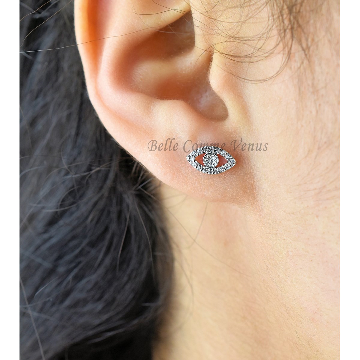 Boucles d'oreilles oeil symbole serti d'oxyde de zirconium Argent 925 Rhodié