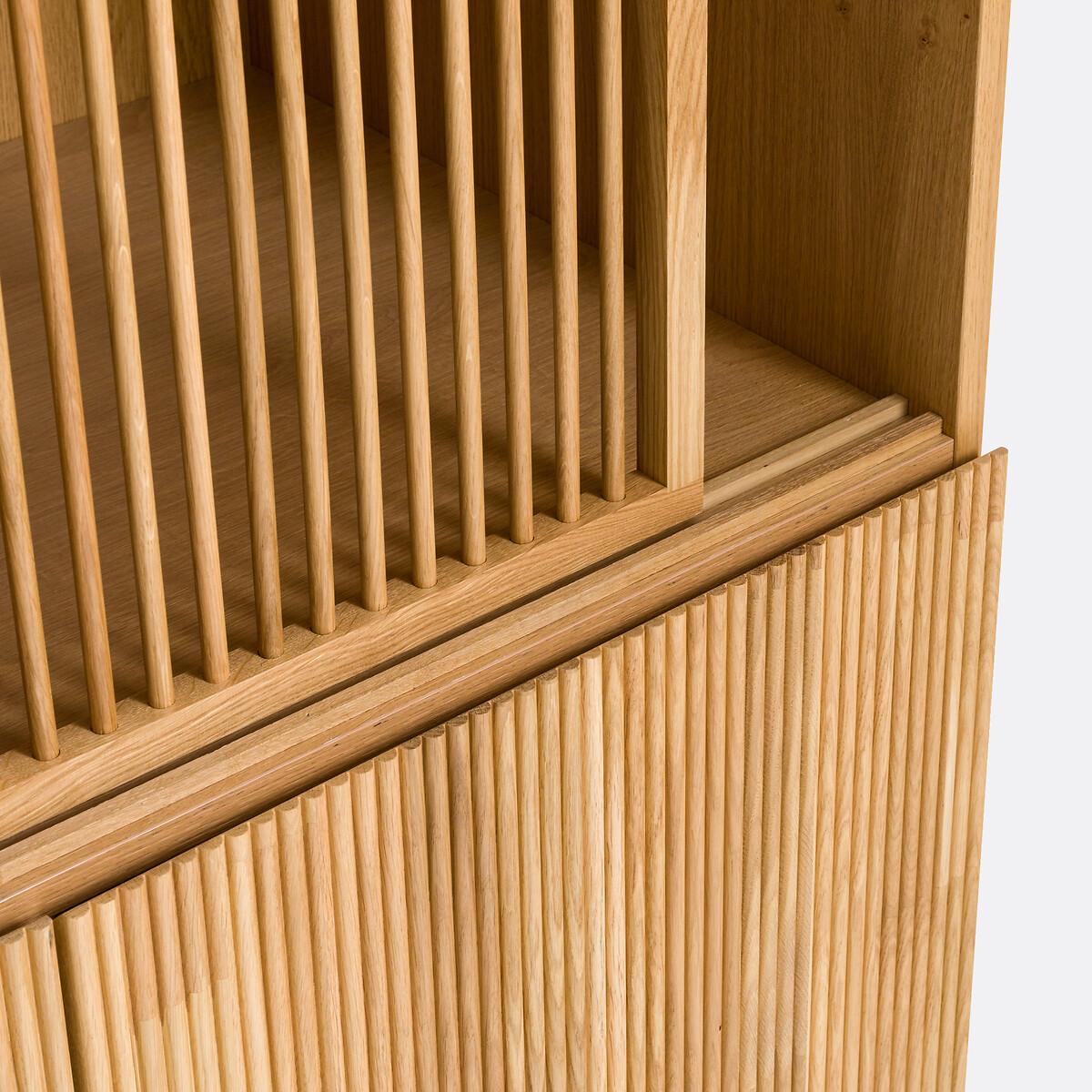 LA REDOUTE INTERIEURS<br>Armário de carvalho, 6 portas, Bilbao