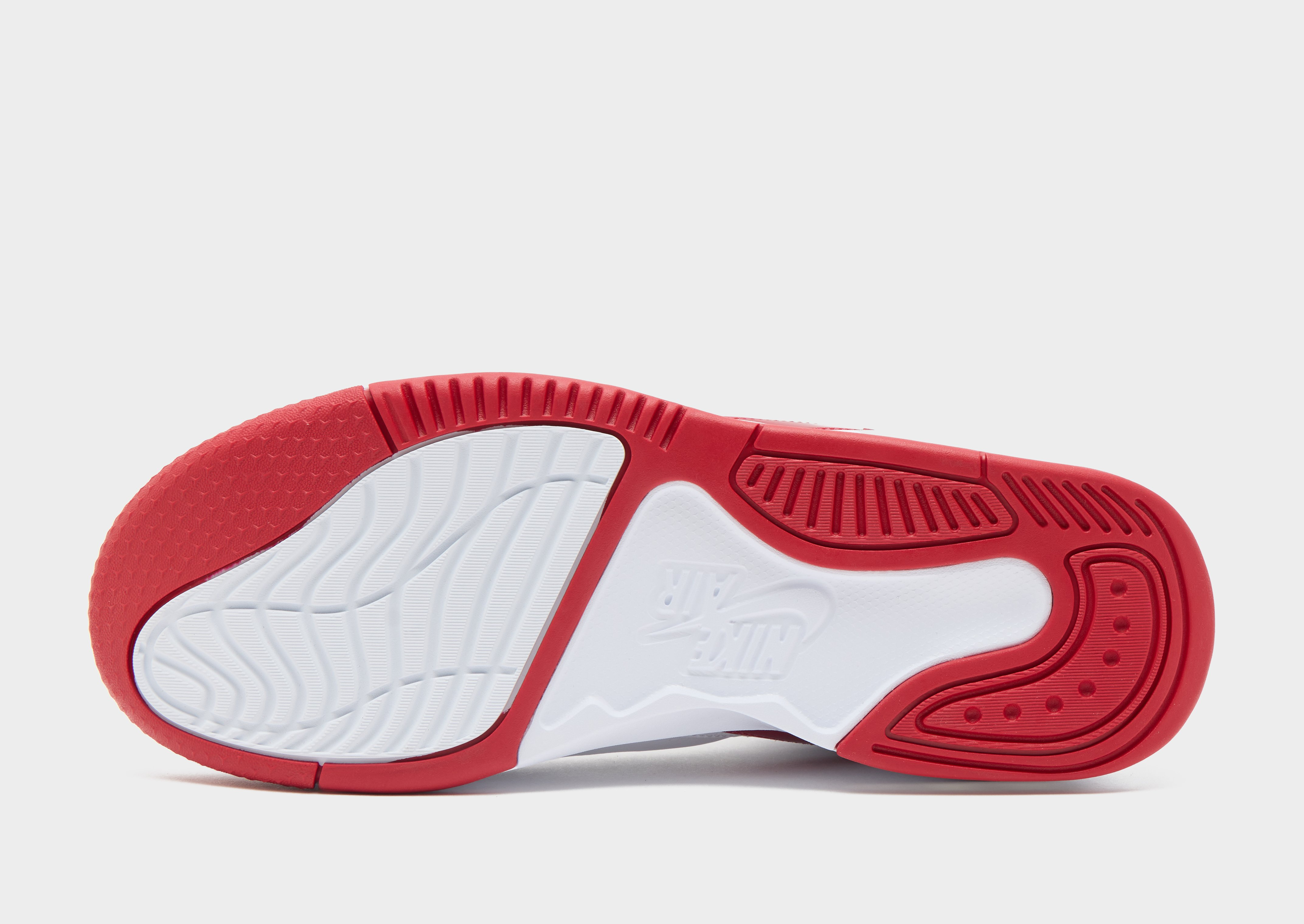 Jordan MAX AURA 5