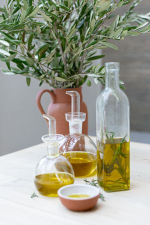 Olie- of azijn-flesje, bol, 500 ml