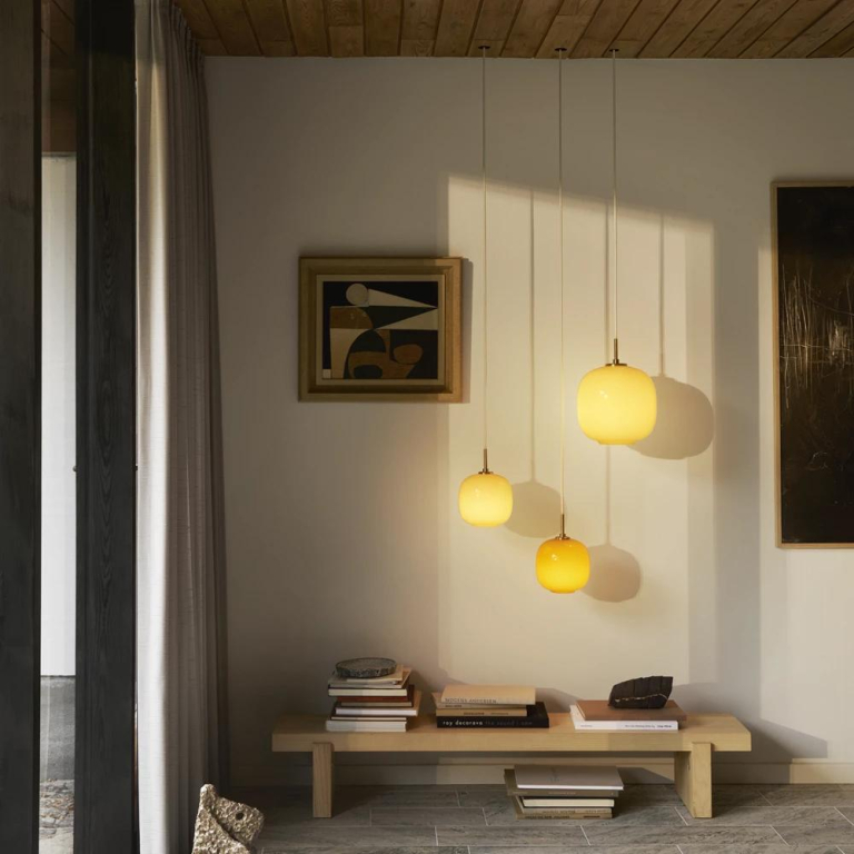 Louis Poulsen VL 45 Radiohus hanglamp Ø250 Brass/Glossy Amber