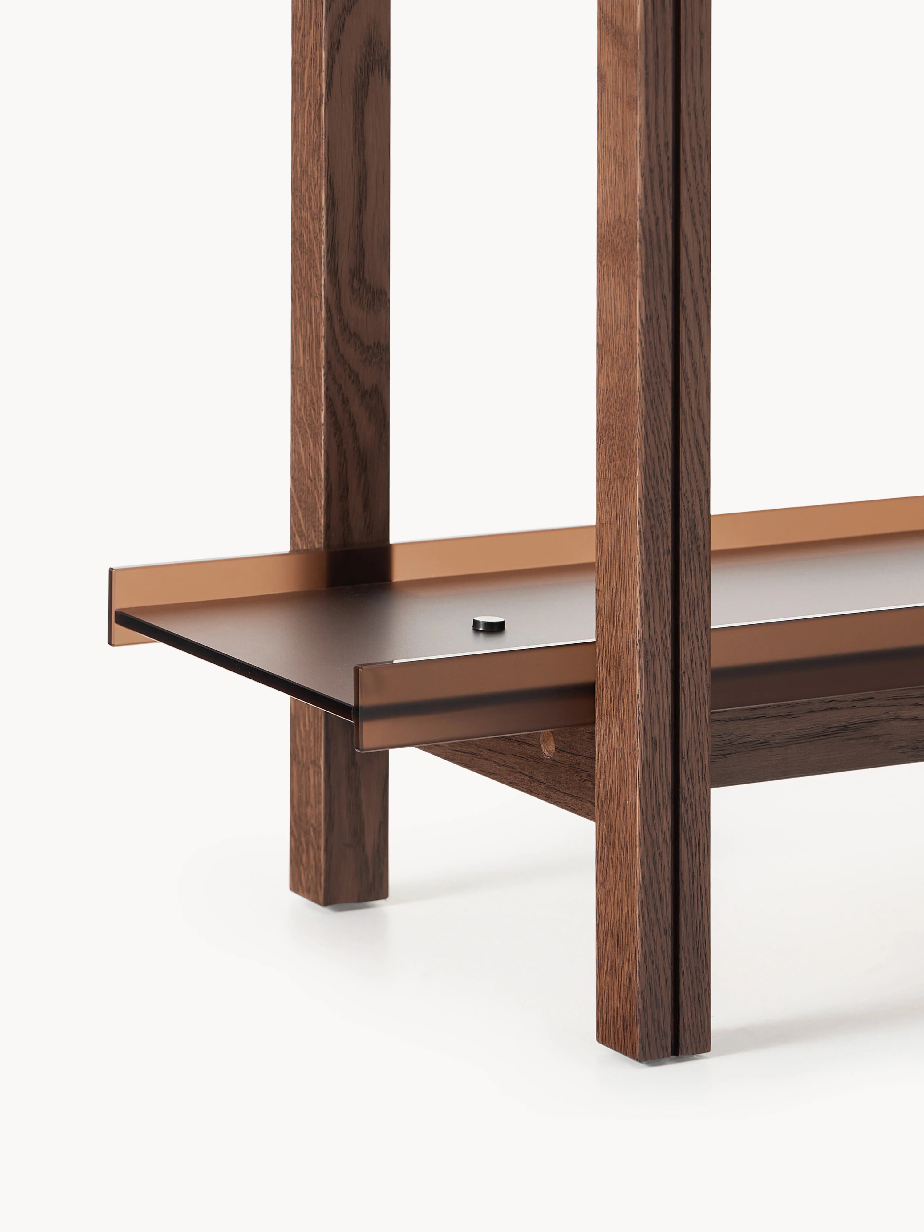 Groot eikenhouten wandrek Alex met glazen planken